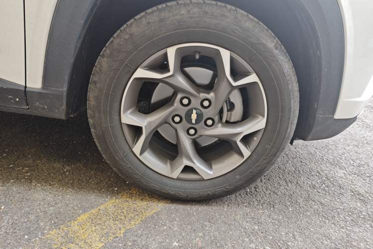 Used Chevrolet Seeker 2022 1.5T CVT Trendy Smart Edition Right Front Wheel Hub