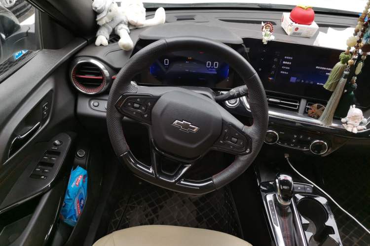Used Chevrolet Seeker 2022 1.5T CVT RS Honeycomb Edition Steering Wheel
