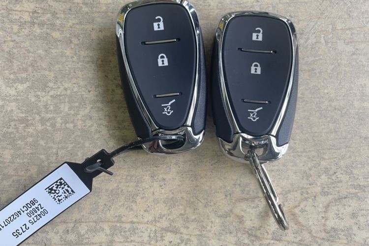 Used Chevrolet Seeker 2022 1.5T CVT RS Honeycomb Edition Vehicle Key