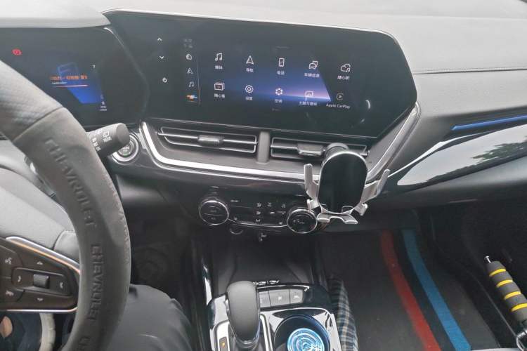 Used Chevrolet Seeker 2022 1.5T CVT Trendy Edition Audio And AC Panel