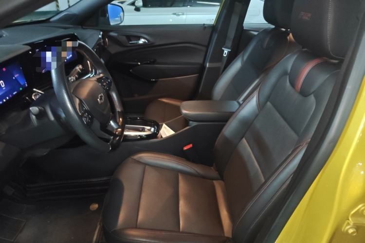 Used Chevrolet Seeker 2022 1.5T CVT RS Bee Wave Edition Left Front Seat