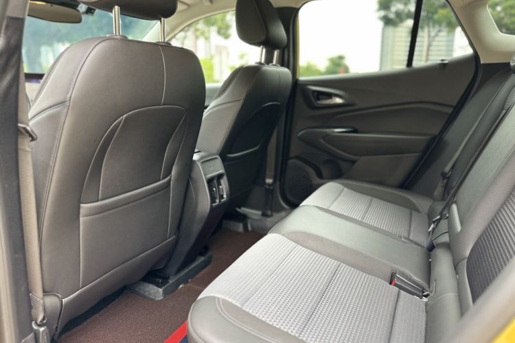 Used Chevrolet Seeker 2022 1.5T CVT Trendy Smart Edition Left Rear Seat