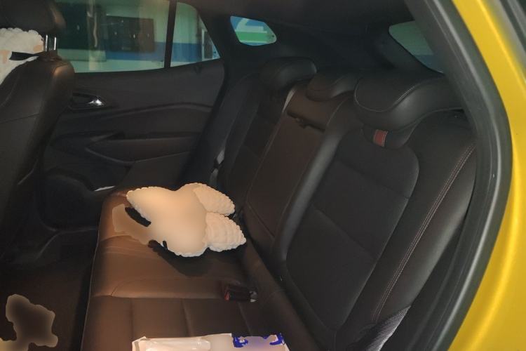 Used Chevrolet Seeker 2022 1.5T CVT RS Honeycomb Edition Left Rear Seat