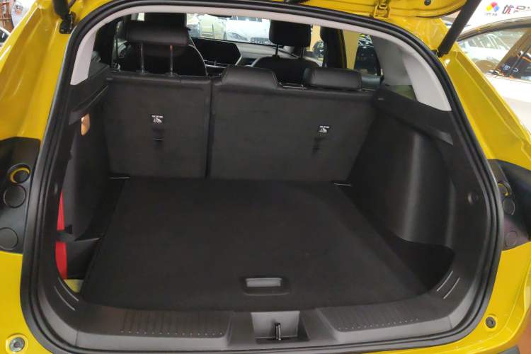 Used Chevrolet Seeker 2022 1.5T CVT Trendy Smart Edition Trunk