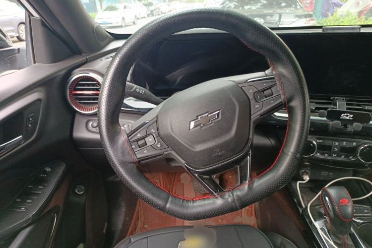 Used Chevrolet Seeker 2023 1.5T CVT Redline Blackhawk Edition Steering Wheel
