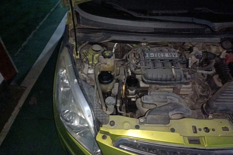 Used Chevrolet Spark 2011 1.0 SE MT Engine Bay Right