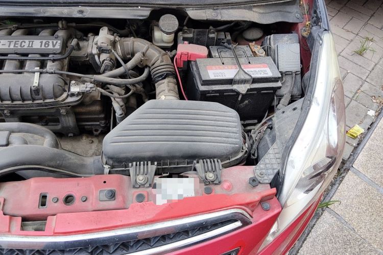 Used Chevrolet Spark 2011 1.0 SX AT Engine Bay Left