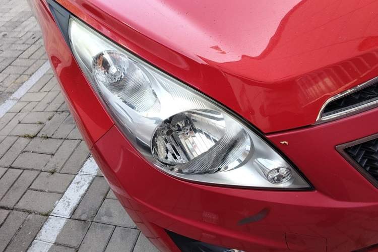 Used Chevrolet Spark 2011 1.0 SX AT Right Front Headlight