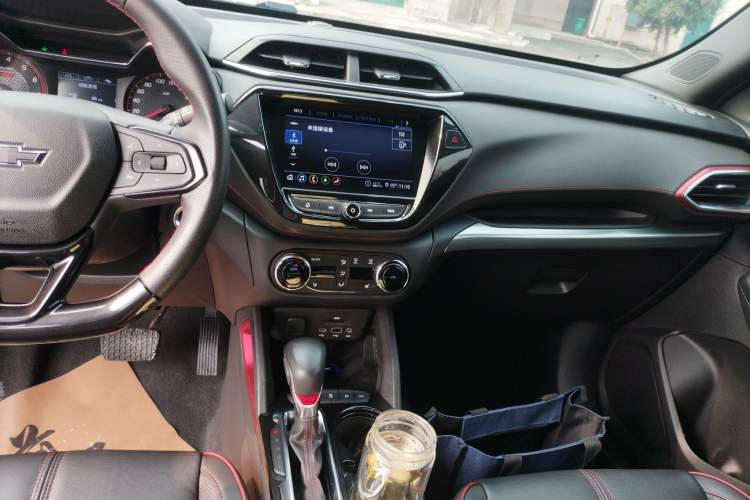 Used Chevrolet Trailblazer 2019 435T RS Automatic All-Wheel-Drive Huanrui Edition China VI Standard Audio And AC Panel