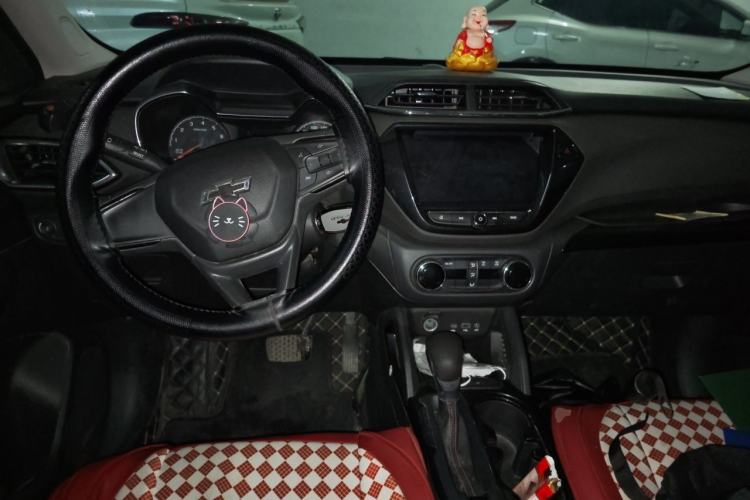 Used Chevrolet Trailblazer 2019 435T Redline CVT Two-Wheel Drive Chirui Version China VI Standard Center Console