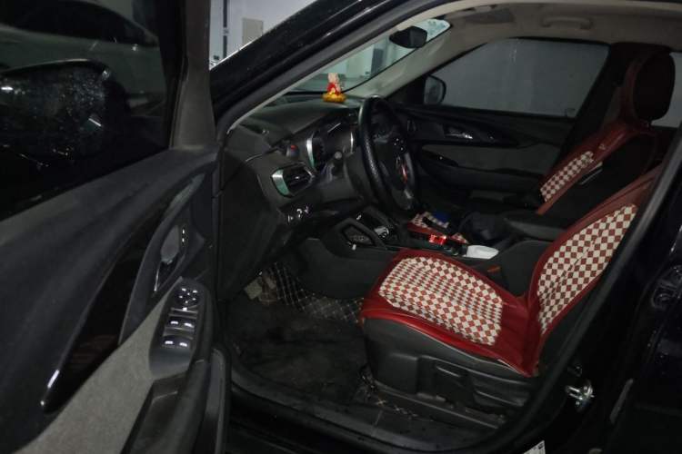 Used Chevrolet Trailblazer 2019 435T Redline CVT Two-Wheel Drive Chirui Version China VI Standard Driver Seat