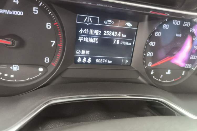 Used Chevrolet Trailblazer 2019 435T Redline CVT Two-Wheel Drive Chirui Version China VI Standard Odometer Close Up