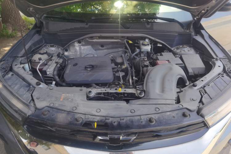 Used Chevrolet Trailblazer 2019 435T RS CVT Two-Wheel Drive Dynamic Edition China VI Standard Engine Bay