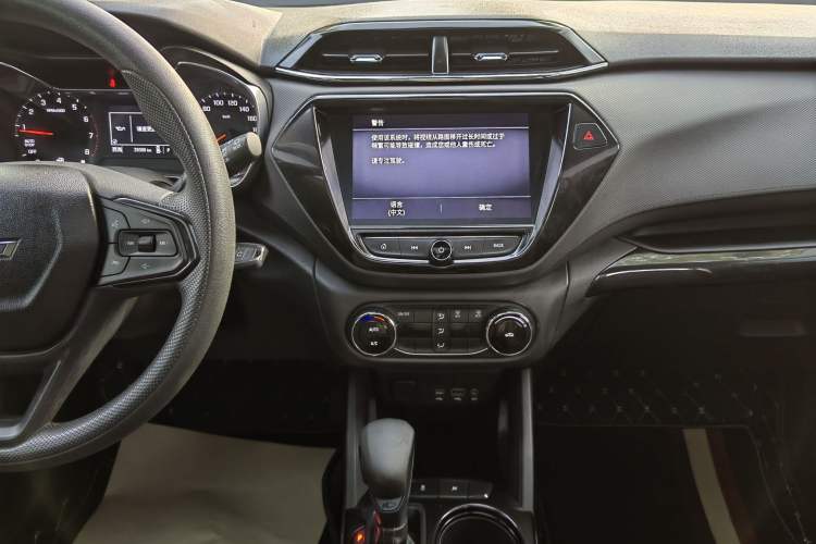 Used Chevrolet Trailblazer 2019 435T Redline CVT Two-Wheel Drive Chirui Version China VI Standard Audio And AC Panel
