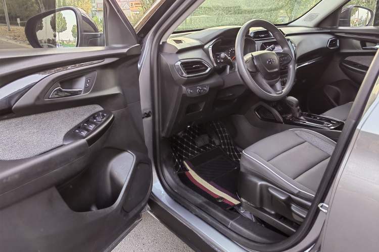 Used Chevrolet Trailblazer 2019 435T Redline CVT Two-Wheel Drive Chirui Version China VI Standard Driver Seat