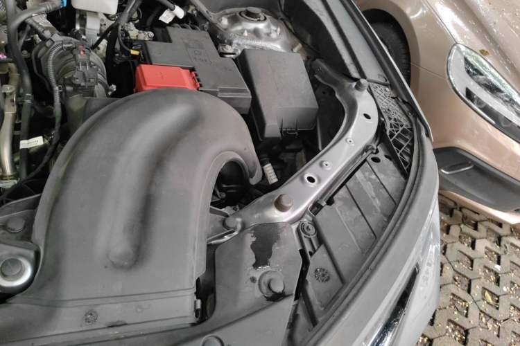 Used Chevrolet Trailblazer 2019 435T Redline CVT Two-Wheel Drive Chirui Version China VI Standard Engine Bay Left