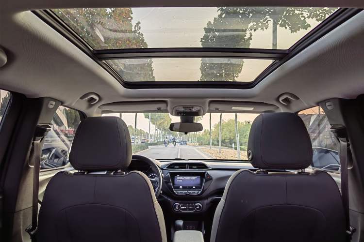 Used Chevrolet Trailblazer 2019 435T Redline CVT Two-Wheel Drive Chirui Version China VI Standard Headliner