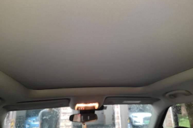 Used Chevrolet Trailblazer 2019 435T Redline CVT Two-Wheel Drive Chirui Version China VI Standard Headliner