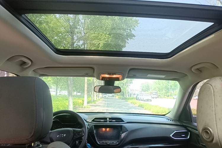 Used Chevrolet Trailblazer 2019 435T Redline CVT Two-Wheel Drive Chirui Version China VI Standard Headliner
