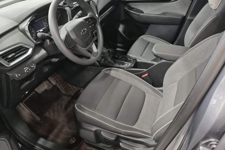 Used Chevrolet Trailblazer 2019 435T Redline CVT Two-Wheel Drive Chirui Version China VI Standard Left Front Seat