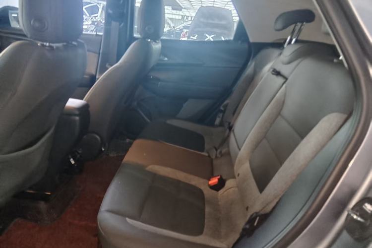 Used Chevrolet Trailblazer 2019 435T Redline CVT Two-Wheel Drive Chirui Version China VI Standard Left Rear Seat