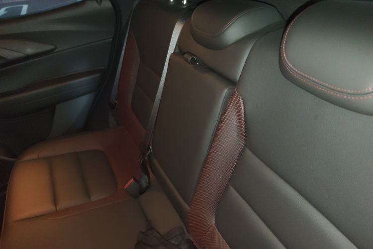 Used Chevrolet Trailblazer 2019 435T RS CVT Two-Wheel Drive Dynamic Edition China VI Standard Left Rear Seat