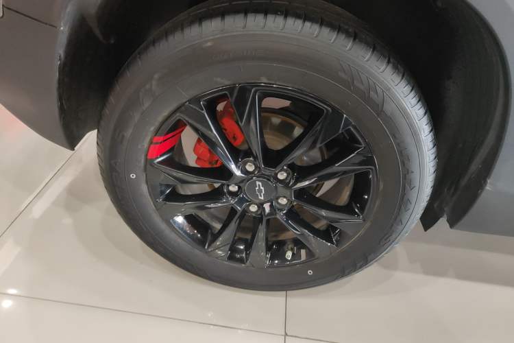 Used Chevrolet Trailblazer 2019 435T Redline CVT Two-Wheel Drive Chirui Version China VI Standard Right Rear Wheel Hub