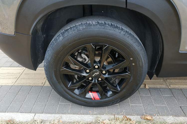 Used Chevrolet Trailblazer 2019 435T Redline CVT Two-Wheel Drive Chirui Version China VI Standard Right Rear Wheel Hub