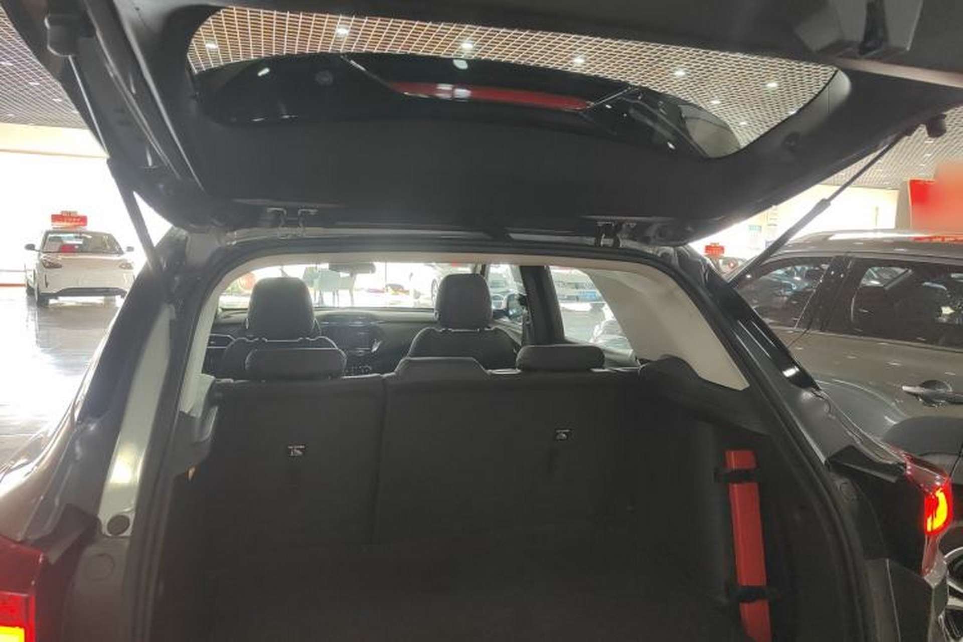 Used Chevrolet Trailblazer 2019 435T Redline CVT Two-Wheel Drive Chirui Version China VI Standard Trunk