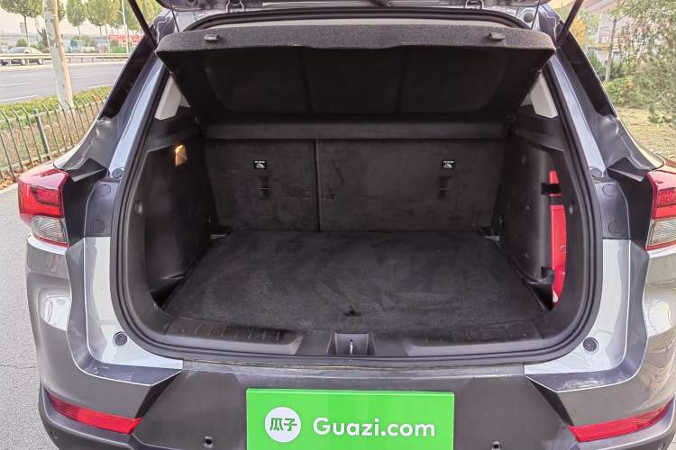Used Chevrolet Trailblazer 2019 435T Redline CVT Two-Wheel Drive Chirui Version China VI Standard Trunk