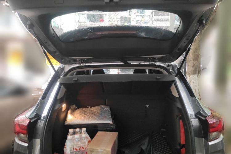 Used Chevrolet Trailblazer 2019 435T Redline CVT Two-Wheel Drive Chirui Version China VI Standard Trunk