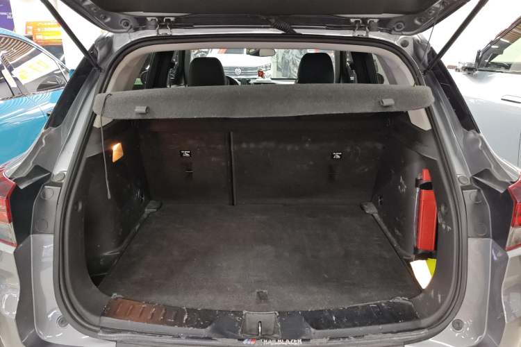 Used Chevrolet Trailblazer 2019 435T Redline CVT Two-Wheel Drive Chirui Version China VI Standard Trunk