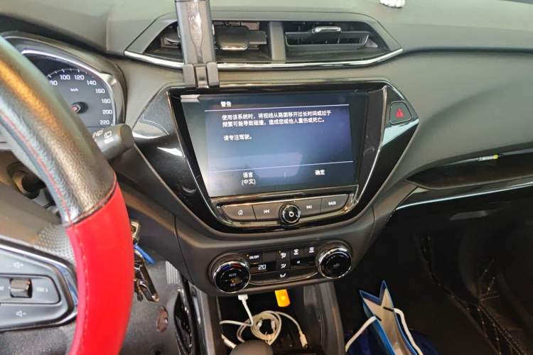 Used Chevrolet Trailblazer 2019 435T Redline CVT Two-Wheel Drive Chirui Version China VI Standard Audio And AC Panel