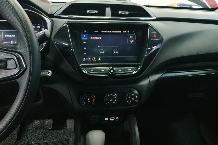 Used Chevrolet Trailblazer 2019 435T Redline CVT Two-Wheel-Drive Sharp Edition China VI Standard Audio And AC Panel