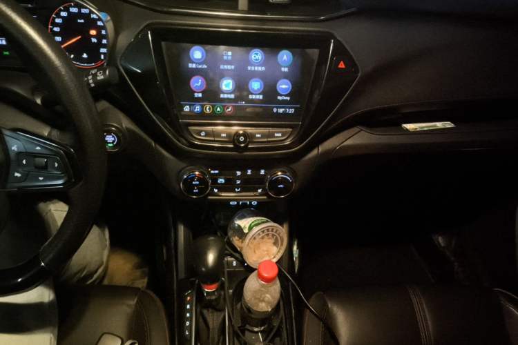 Used Chevrolet Trailblazer 2019 435T RS Automatic All-Wheel-Drive Huanrui Edition China VI Standard Audio And AC Panel