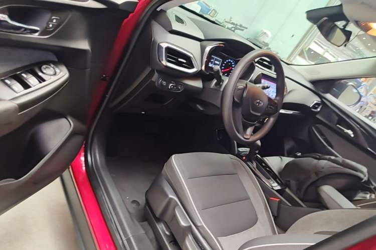 Used Chevrolet Trailblazer 2019 435T Redline CVT Two-Wheel Drive Chirui Version China VI Standard Driver Seat
