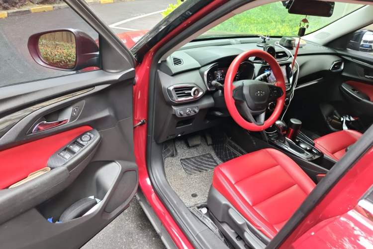 Used Chevrolet Trailblazer 2019 435T Redline CVT Two-Wheel Drive Chirui Version China VI Standard Driver Seat