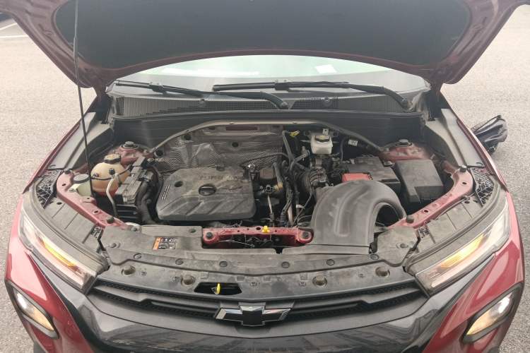 Used Chevrolet Trailblazer 2019 435T Redline CVT Two-Wheel Drive Chirui Version China VI Standard Engine Bay