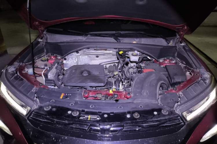 Used Chevrolet Trailblazer 2019 435T RS Automatic All-Wheel-Drive Huanrui Edition China VI Standard Engine Bay