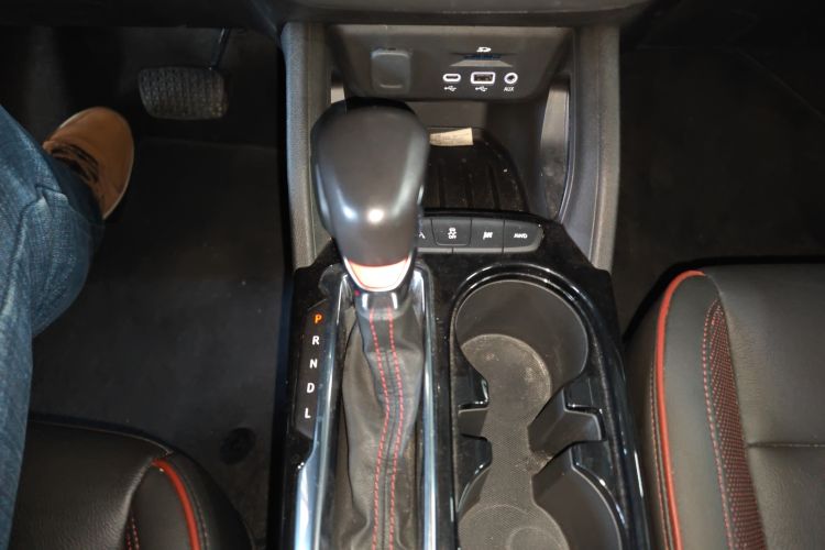 Used Chevrolet Trailblazer 2019 435T RS Automatic All-Wheel-Drive Huanrui Edition China VI Standard Gear Lever
