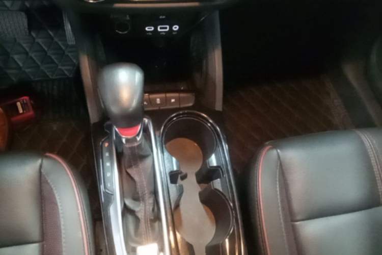 Used Chevrolet Trailblazer 2019 435T RS CVT Two-Wheel Drive Dynamic Edition China VI Standard Gear Lever