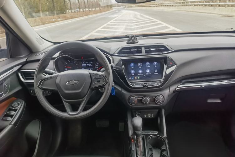 Used Chevrolet Trailblazer 2019 435T Redline CVT Two-Wheel-Drive Sharp Edition China VI Standard Interior 5