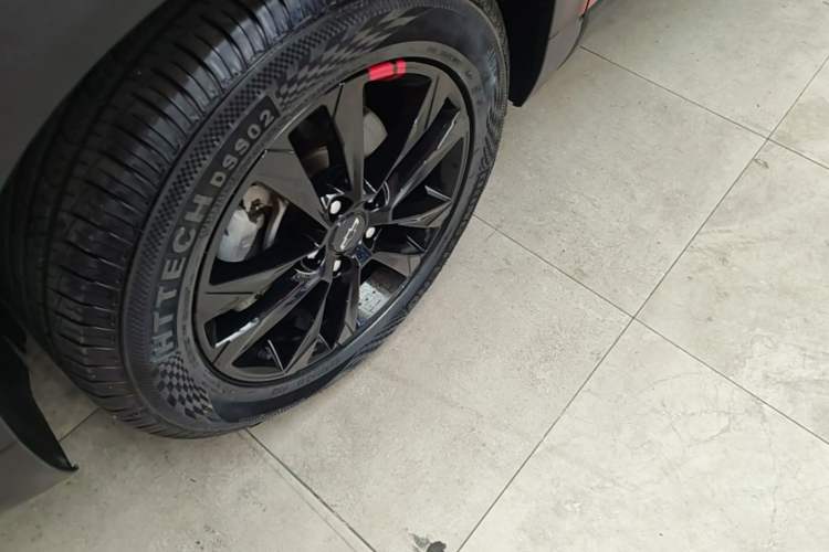 Used Chevrolet Trailblazer 2019 435T Redline CVT Two-Wheel Drive Chirui Version China VI Standard Left Front Wheel Hub