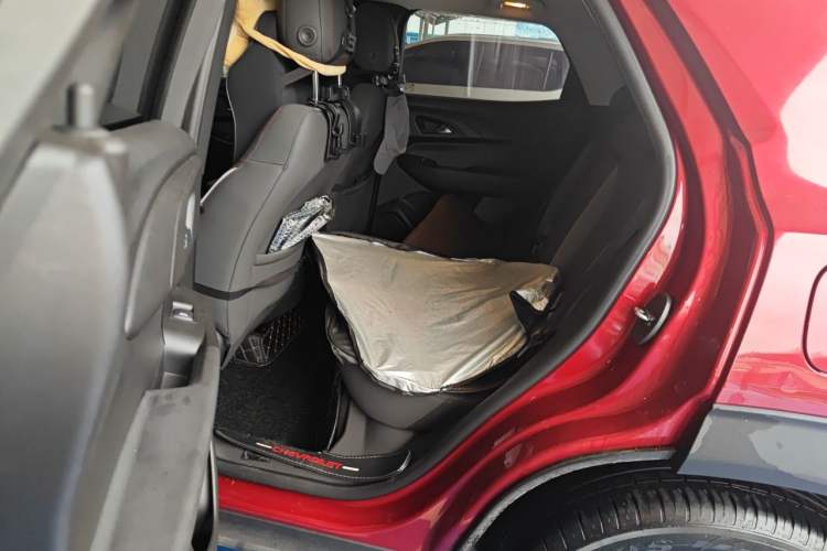 Used Chevrolet Trailblazer 2019 435T Redline CVT Two-Wheel Drive Chirui Version China VI Standard Left Rear Seat