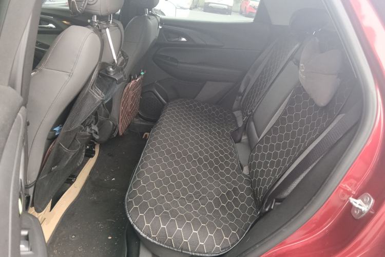 Used Chevrolet Trailblazer 2019 435T Redline CVT Two-Wheel Drive Chirui Version China VI Standard Left Rear Seat
