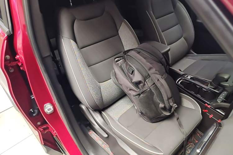 Used Chevrolet Trailblazer 2019 435T Redline CVT Two-Wheel Drive Chirui Version China VI Standard Right Front Seat
