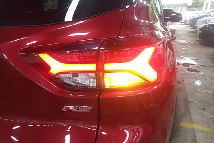 Used Chevrolet Trailblazer 2019 435T RS CVT Two-Wheel Drive Dynamic Edition China VI Standard Right Rear Taillight
