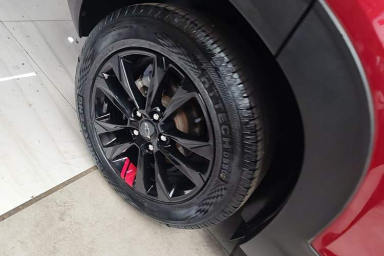 Used Chevrolet Trailblazer 2019 435T Redline CVT Two-Wheel Drive Chirui Version China VI Standard Right Rear Wheel Hub