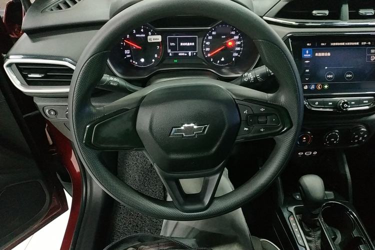 Used Chevrolet Trailblazer 2019 435T Redline CVT Two-Wheel-Drive Sharp Edition China VI Standard Steering Wheel