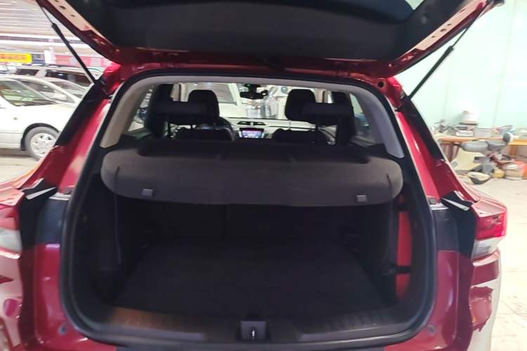 Used Chevrolet Trailblazer 2019 435T Redline CVT Two-Wheel Drive Chirui Version China VI Standard Trunk